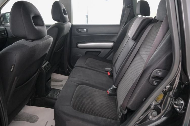 Nissan X-Trail 21 из 23