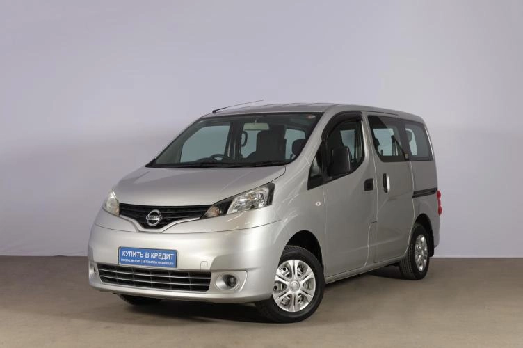 Nissan NV200 3 из 6