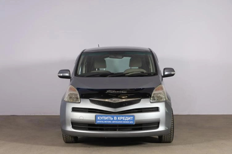 Toyota Ractis 2 из 6