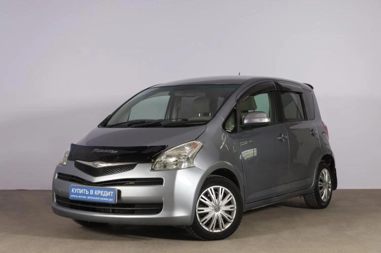 Toyota Ractis 3 из 6