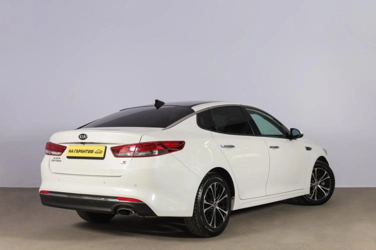 KIA Optima 4 из 6