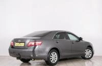 Toyota Camry 6 из 21