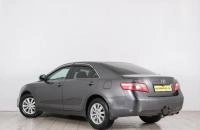 Toyota Camry 4 из 21