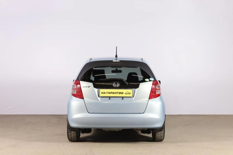 Honda Fit 5 из 6