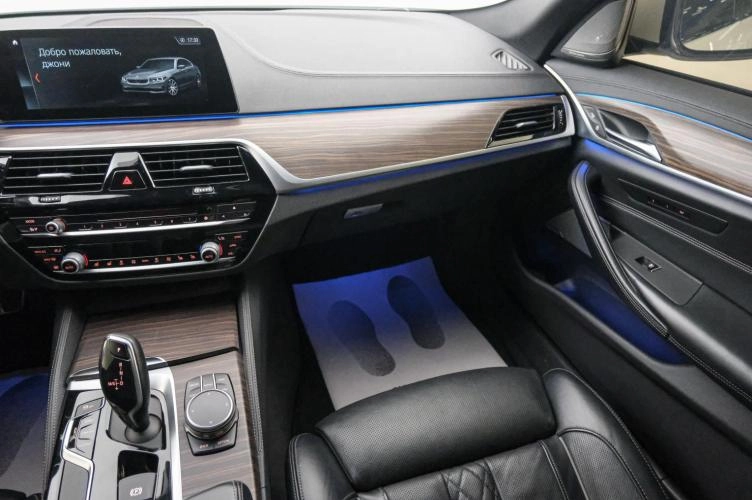 BMW 5 серия 11 из 22