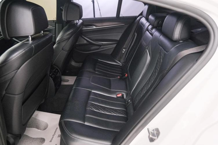 BMW 5 серия 20 из 22
