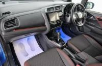 Honda Fit 12 из 21