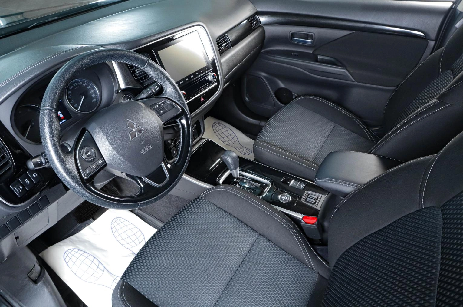 Mitsubishi Outlander 7 из 19