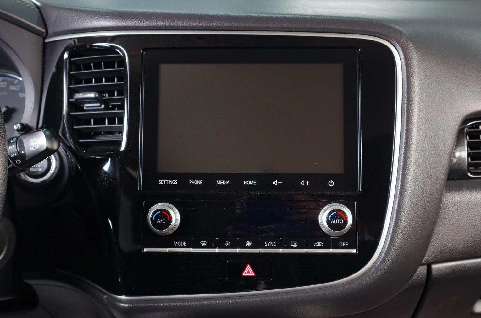 Mitsubishi Outlander 16 из 19