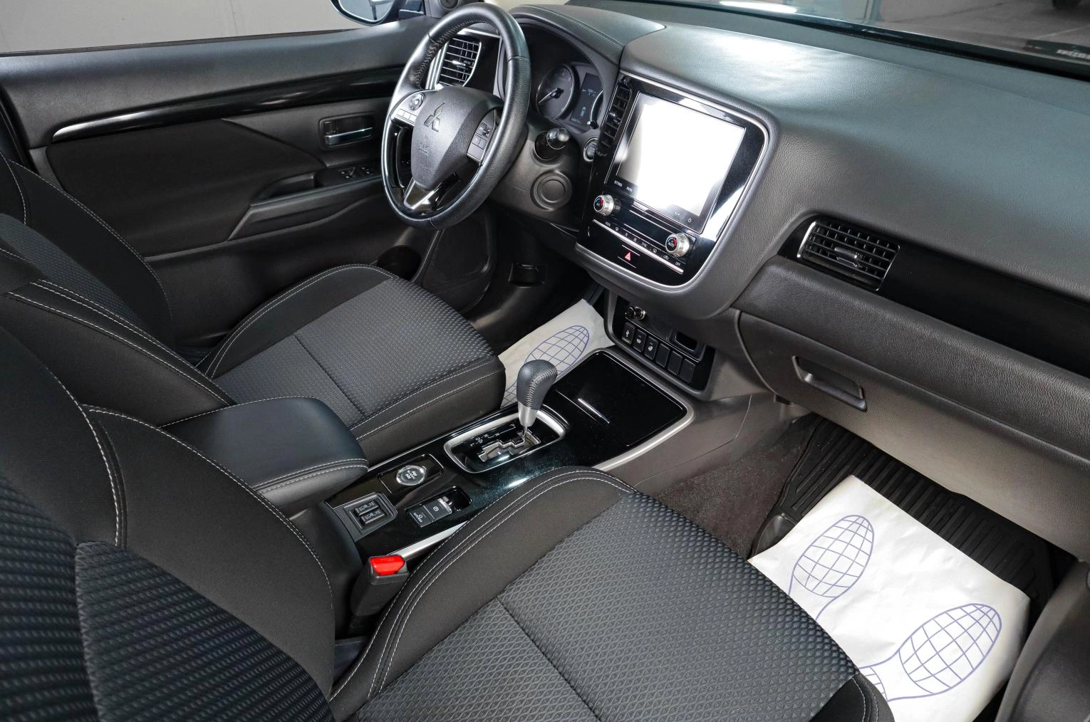 Mitsubishi Outlander 10 из 19