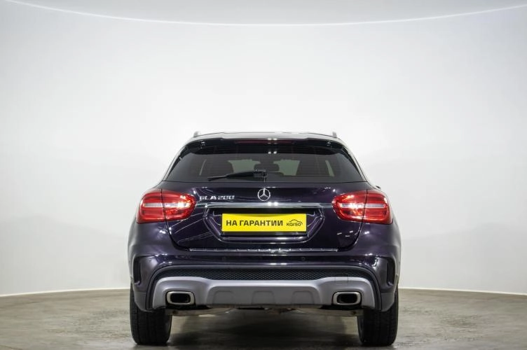 Mercedes-Benz GLA-класс 5 из 6