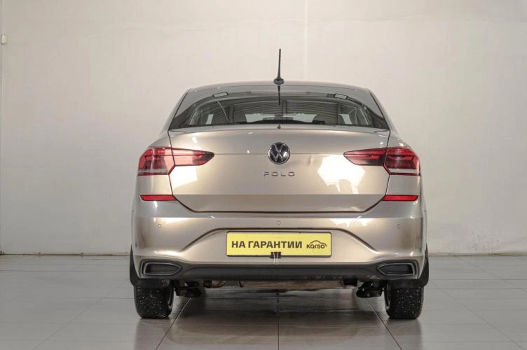 Volkswagen Polo 5 из 6