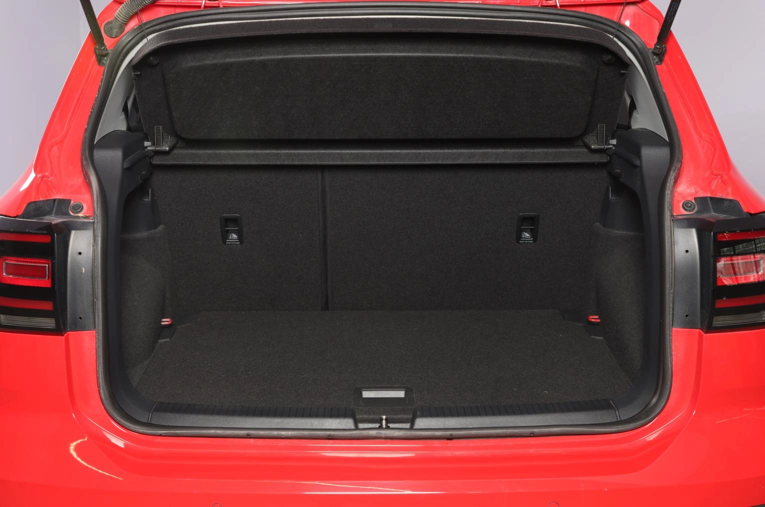 Volkswagen T-Cross 18 из 18