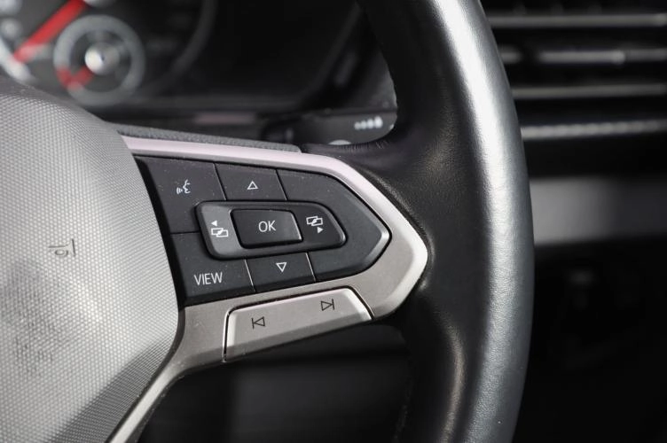 Volkswagen T-Cross 12 из 18