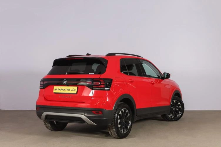 Volkswagen T-Cross 4 из 6