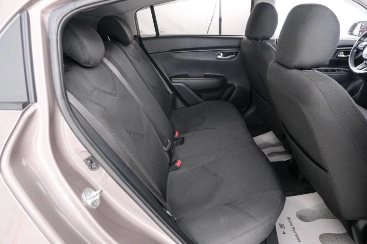 KIA Rio X 22 из 23