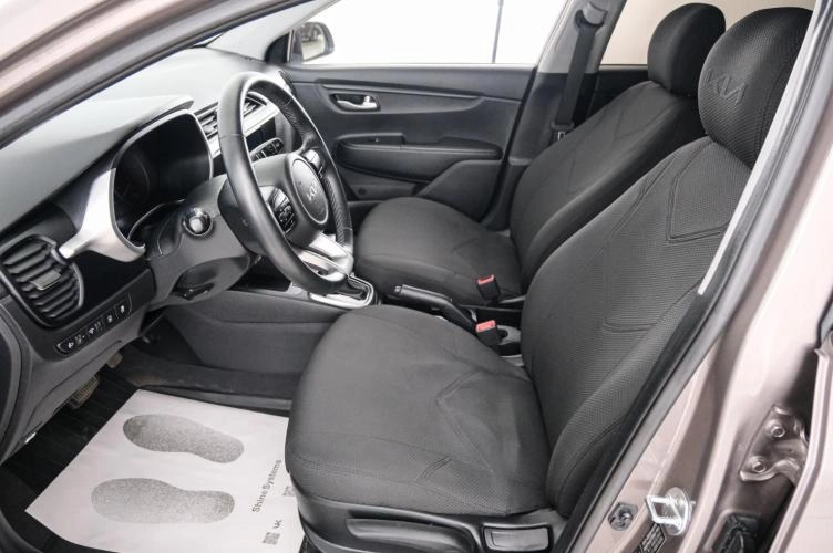 KIA Rio X 7 из 23