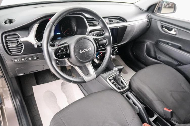 KIA Rio X 8 из 23