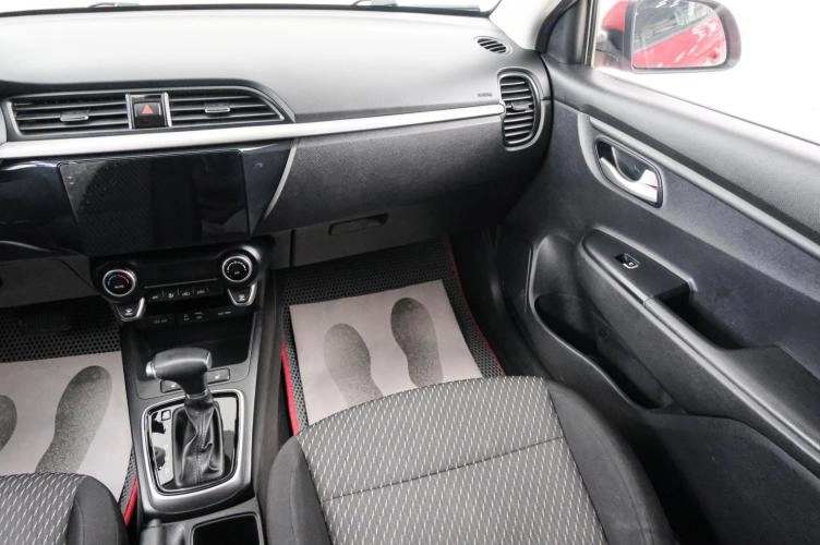 KIA Rio 11 из 23