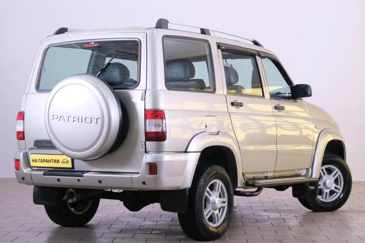 УАЗ Patriot 6 из 6