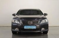 Toyota Camry 2 из 17