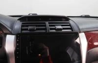 Toyota Camry 12 из 17