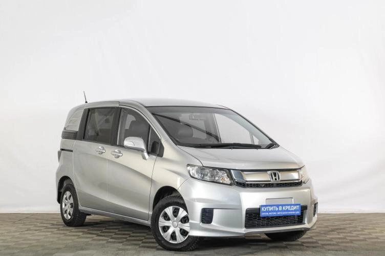 Honda Freed 1 из 6