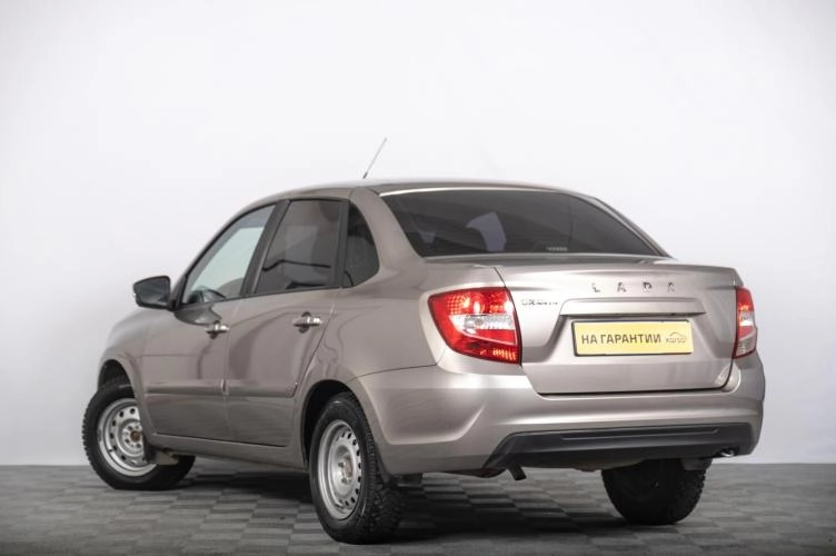 ВАЗ (LADA) Granta 5 из 6