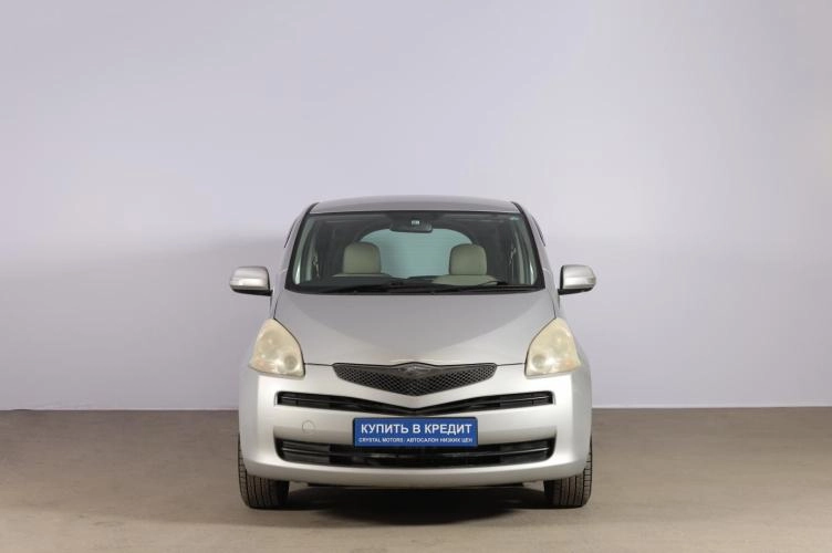 Toyota Ractis 2 из 6