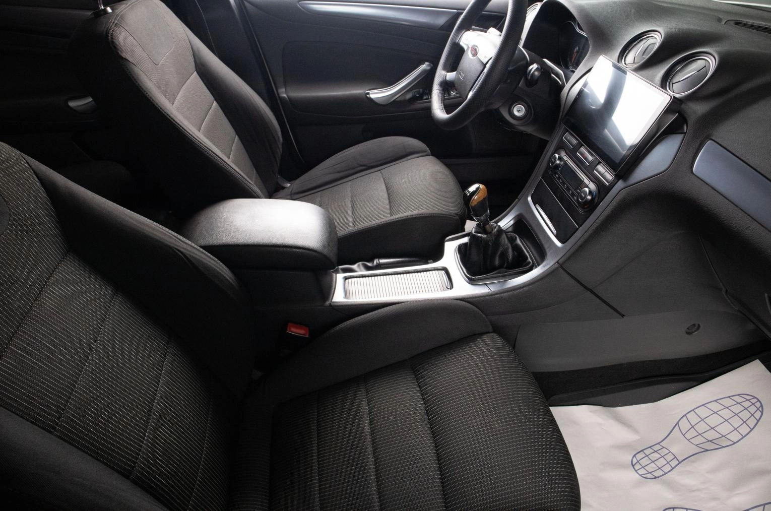 Ford Mondeo 16 из 18