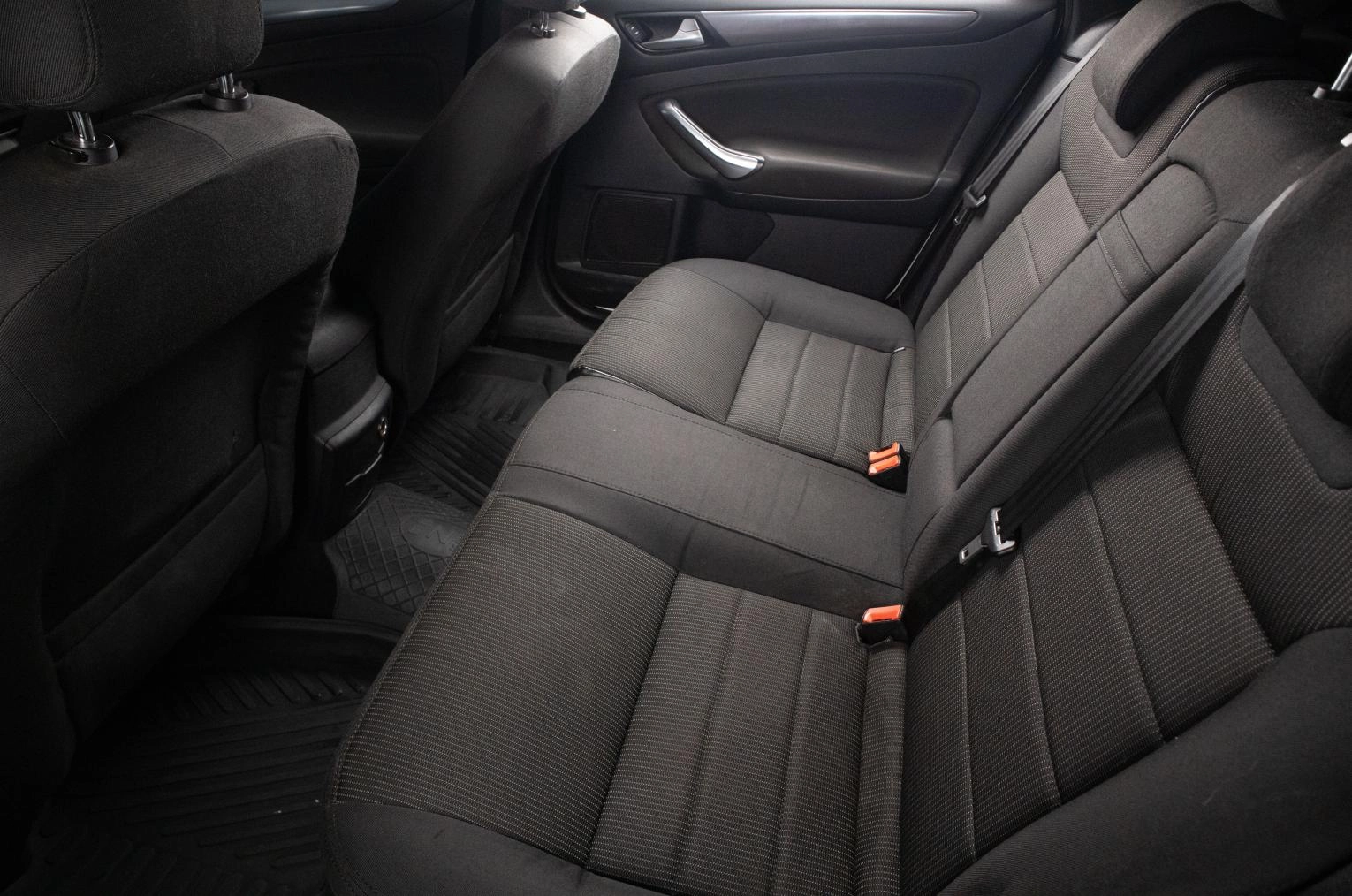 Ford Mondeo 17 из 18