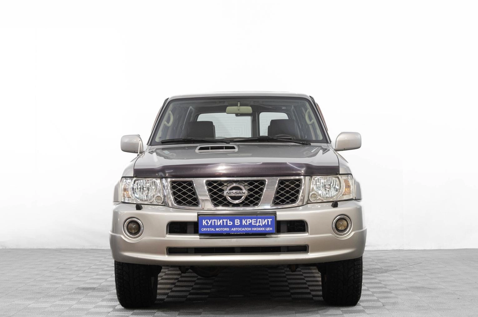 Nissan Patrol 2 из 30