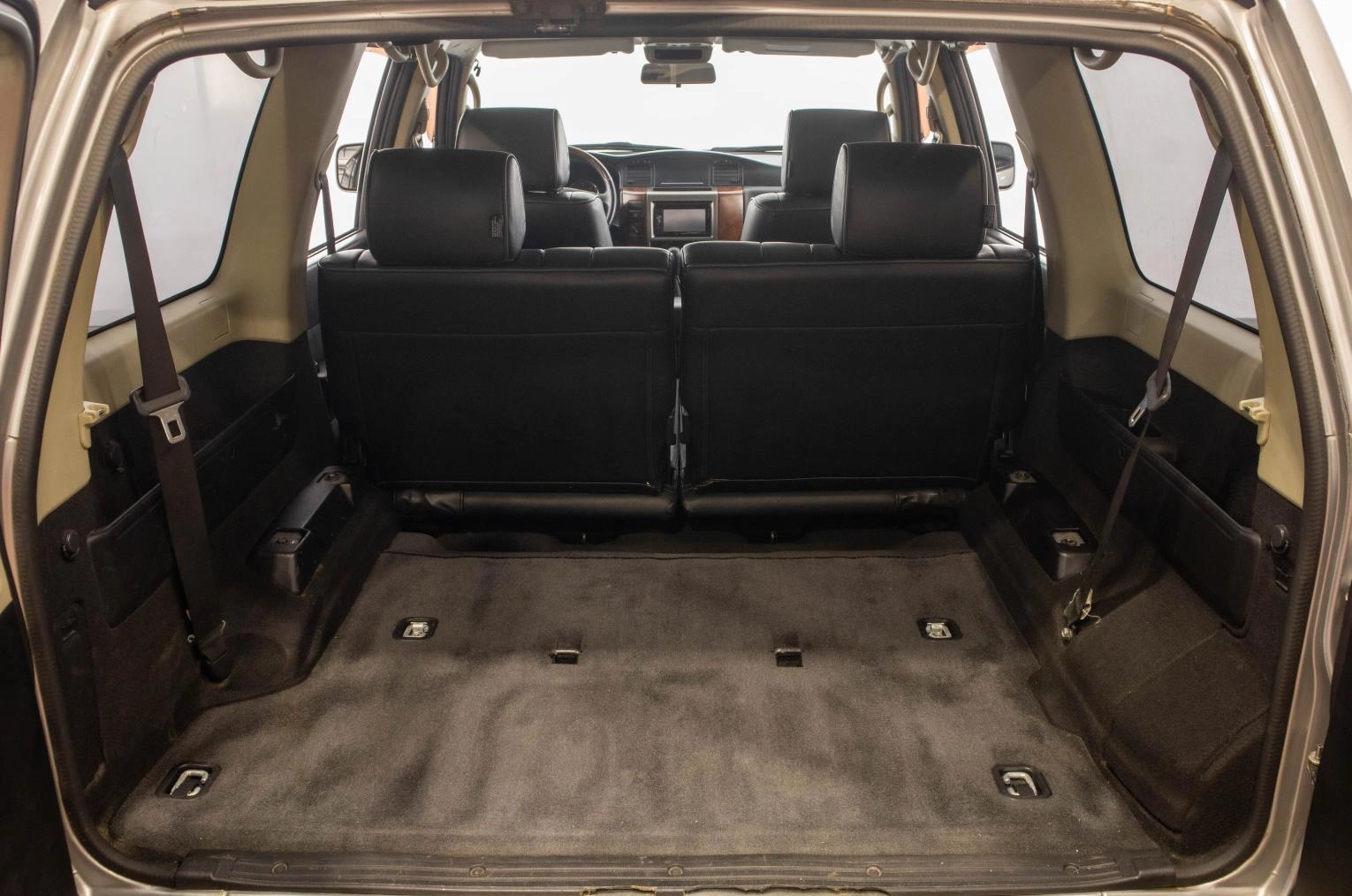 Nissan Patrol 30 из 30