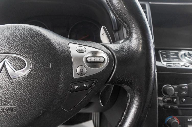Infiniti FX37 22 из 35