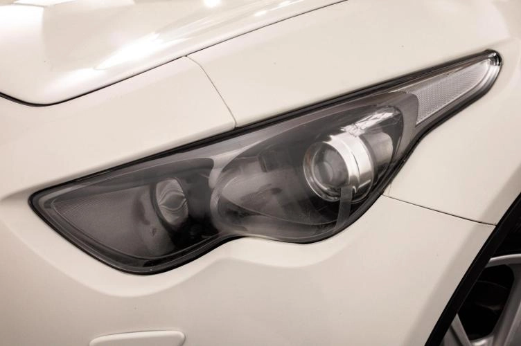 Infiniti FX37 8 из 35