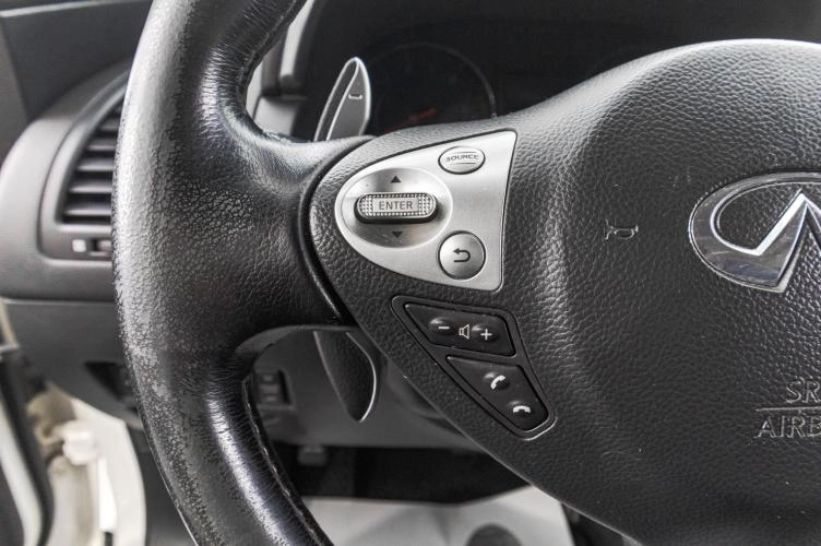 Infiniti FX37 21 из 35