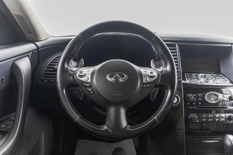Infiniti FX37 20 из 35