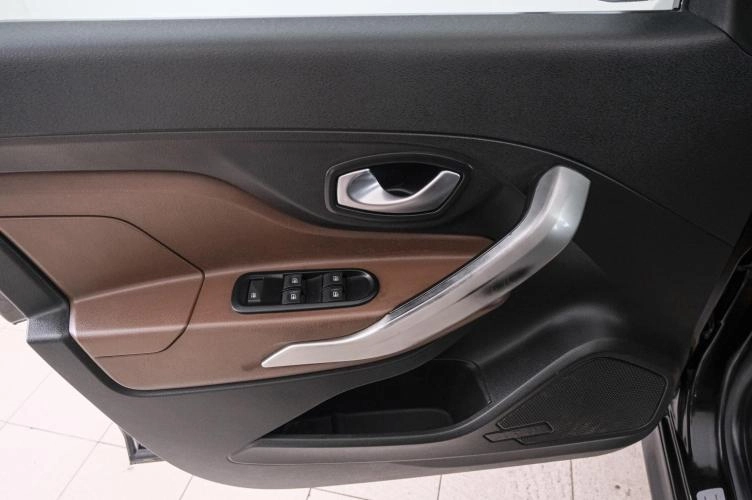 ВАЗ (LADA) XRAY 19 из 22