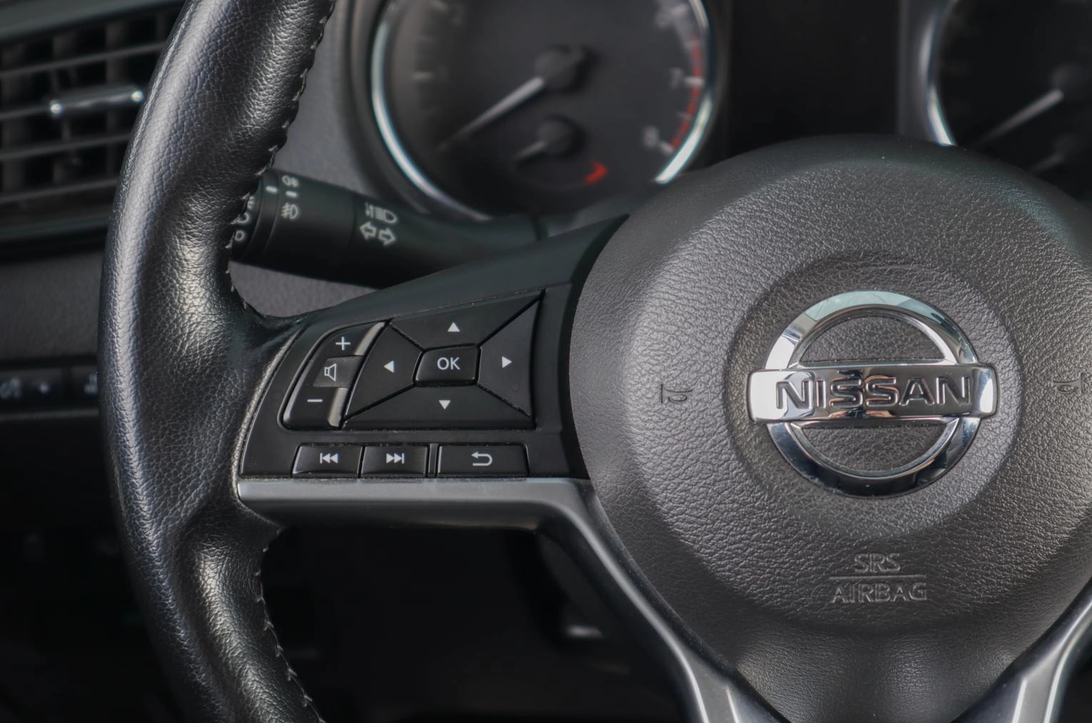Nissan X-Trail 14 из 21