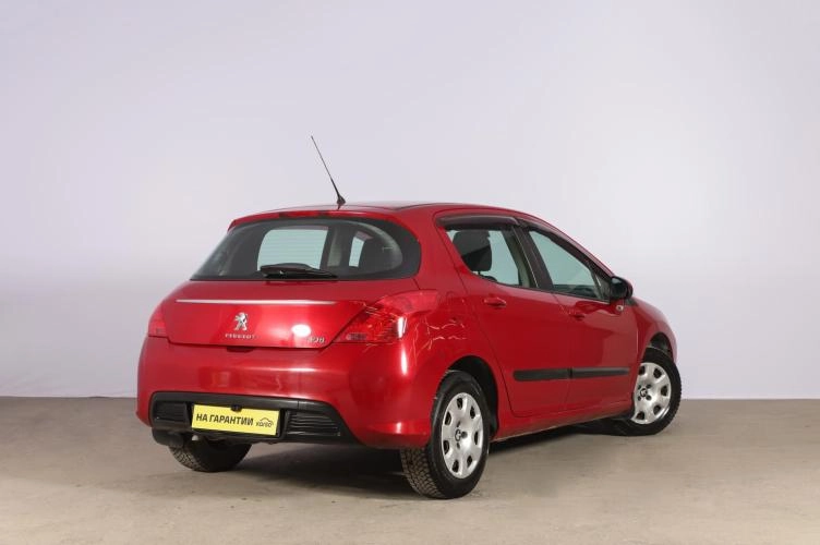 Peugeot 308 4 из 6
