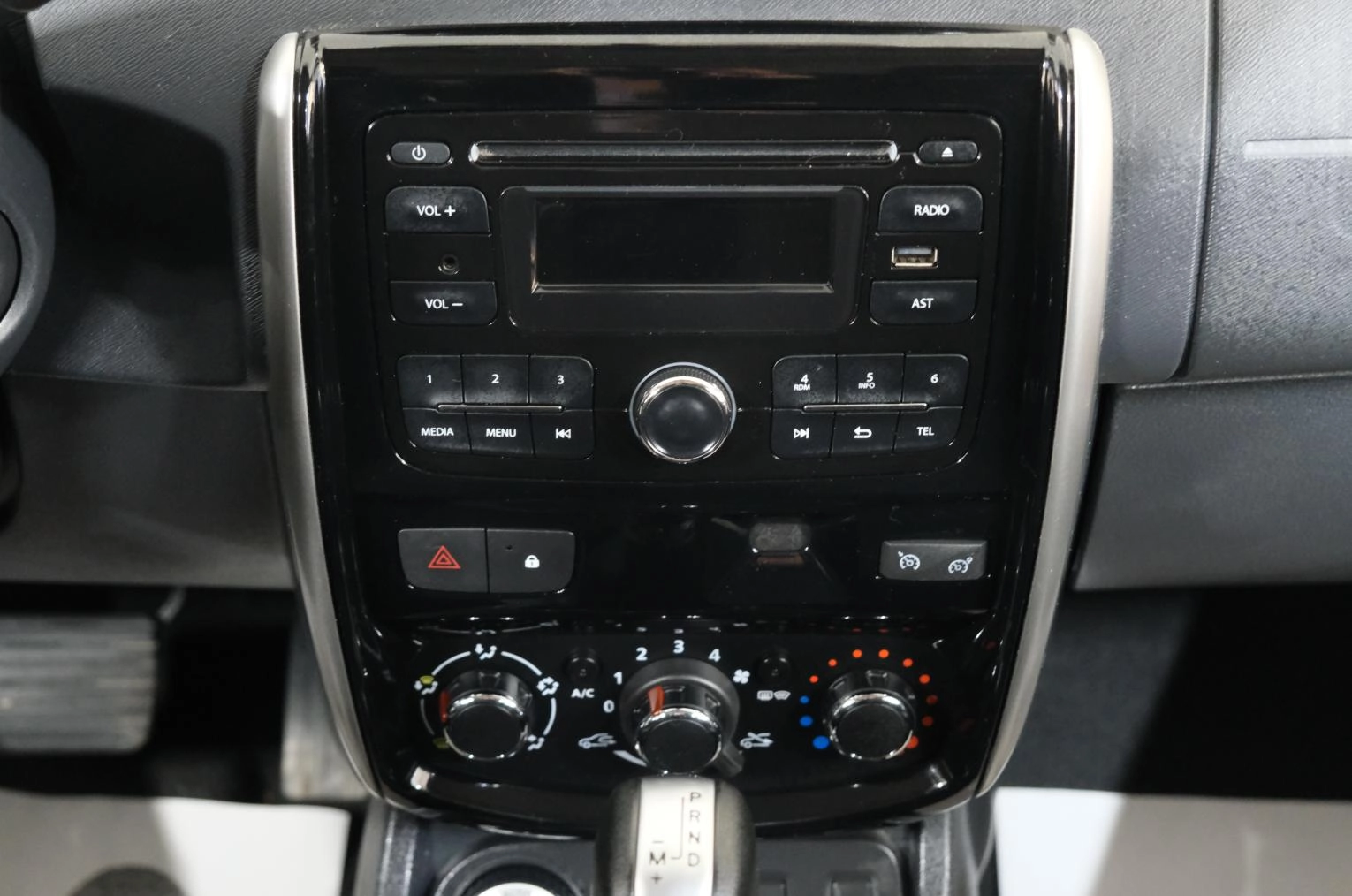 Nissan Terrano 14 из 21