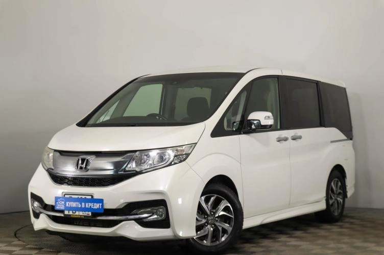 Honda Stepwgn Spada 3 из 6