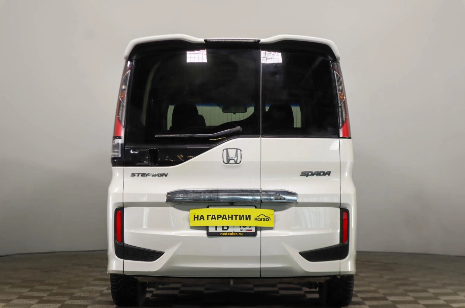 Honda Stepwgn Spada 5 из 24