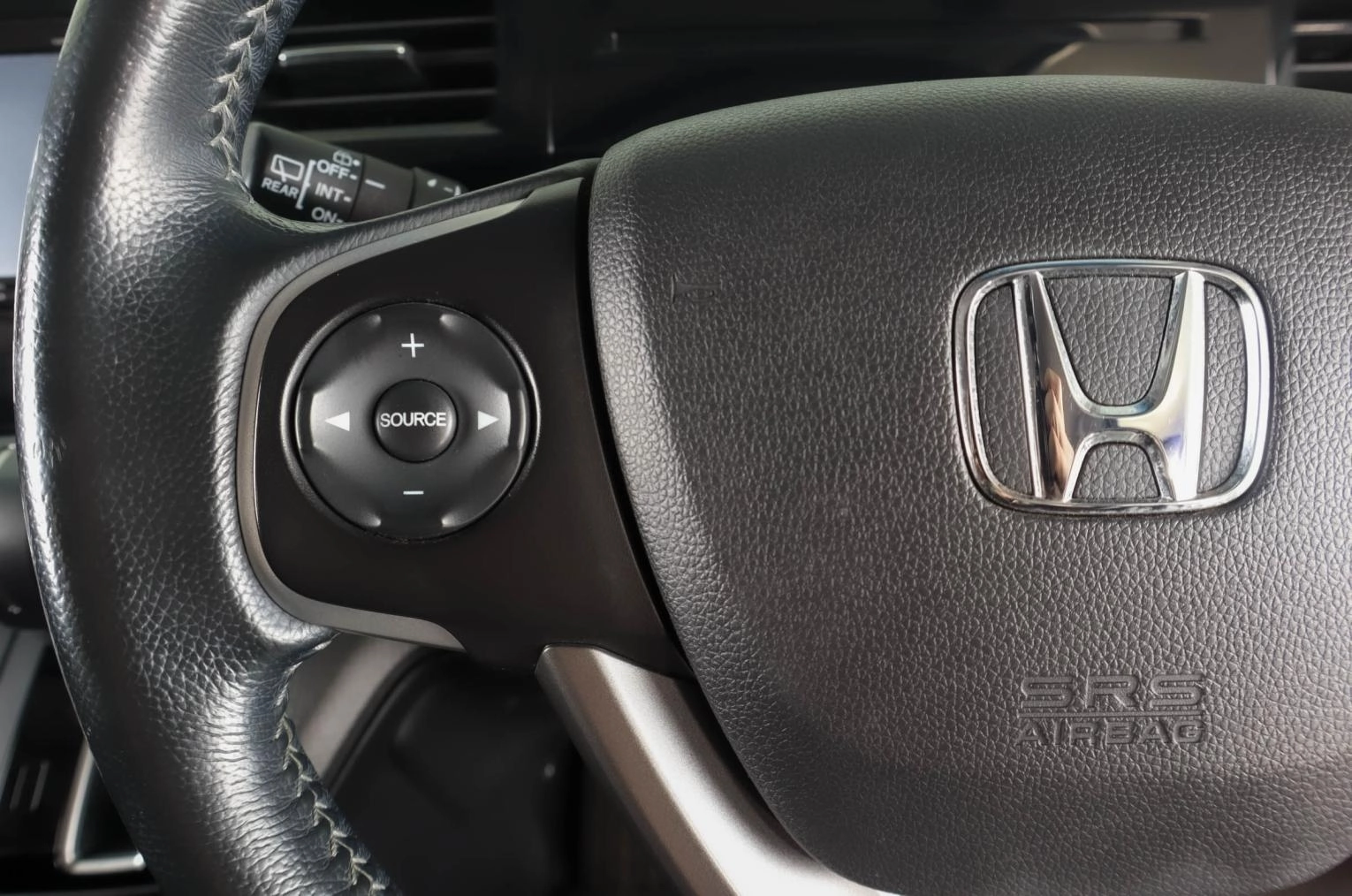 Honda Stepwgn Spada 17 из 24