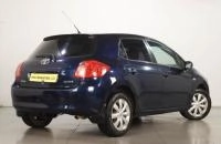 Toyota Auris 4 из 15