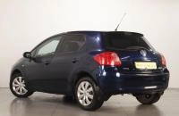 Toyota Auris 6 из 15
