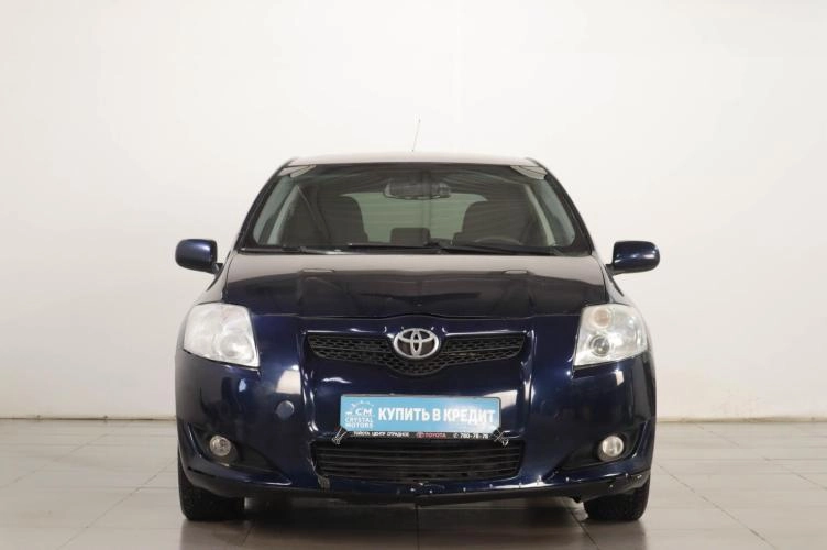 Toyota Auris 2 из 6