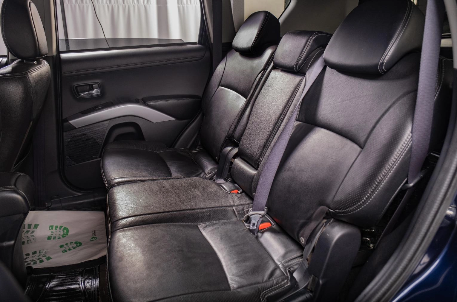 Mitsubishi Outlander 16 из 16