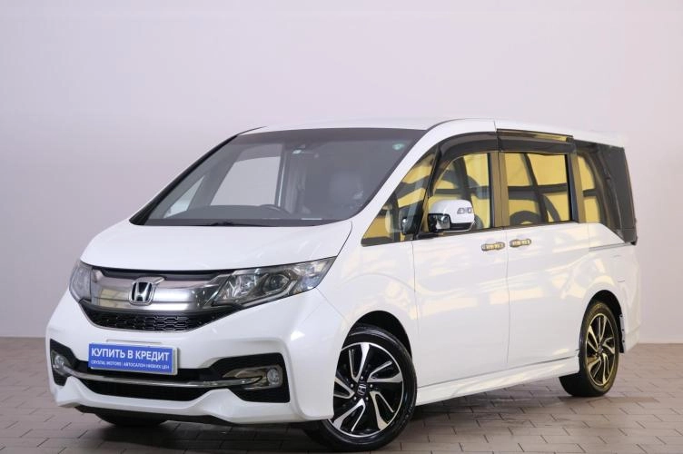 Honda Stepwgn Spada 3 из 6