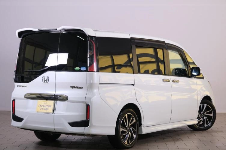 Honda Stepwgn Spada 6 из 6